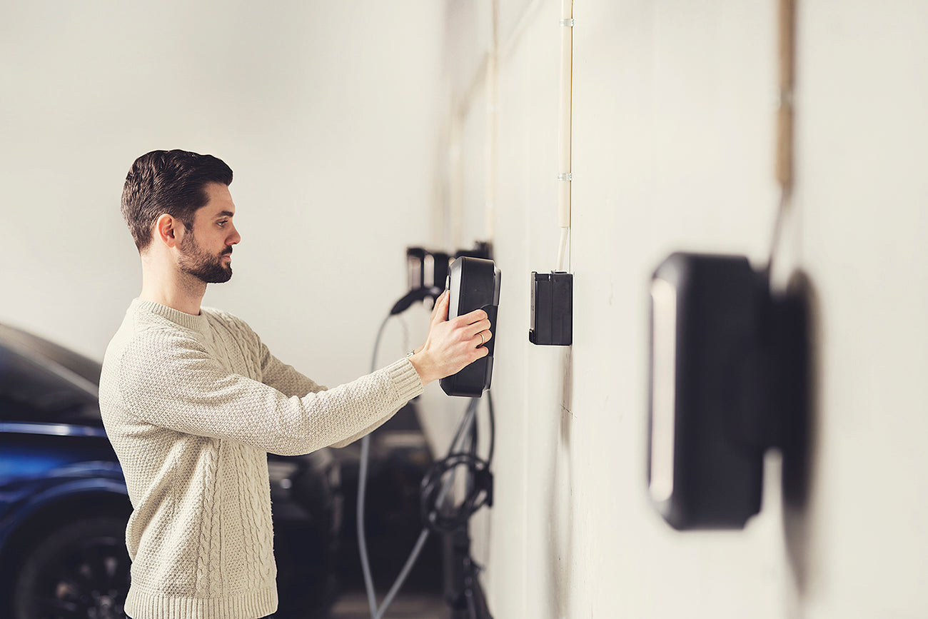Enua Charge + WallMount-paket
